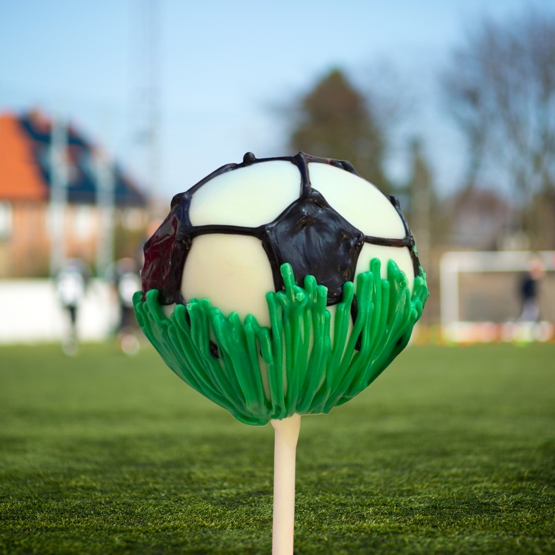 Soccer Cakepops – Baked by Yael